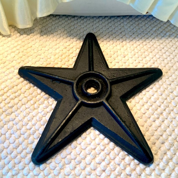 VINTAGE CAST IRON ANCHOR STAR PLATE - Picture 1 of 2